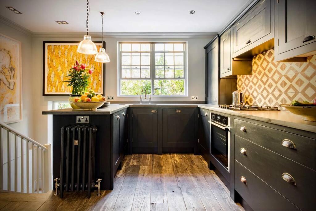 Kings Cross, Self-Contained House & Private Garden Villa Londra Exterior foto
